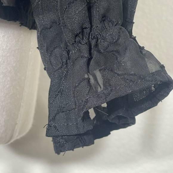 C+D+M collection sheet black floral button down collard blouse large puff sleeve - Picture 4 of 9